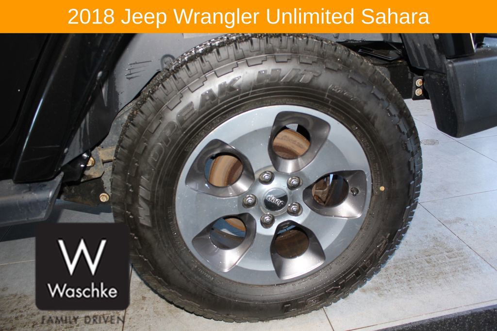 Used 2018 Jeep Wrangler Unlimited Sahara image 11