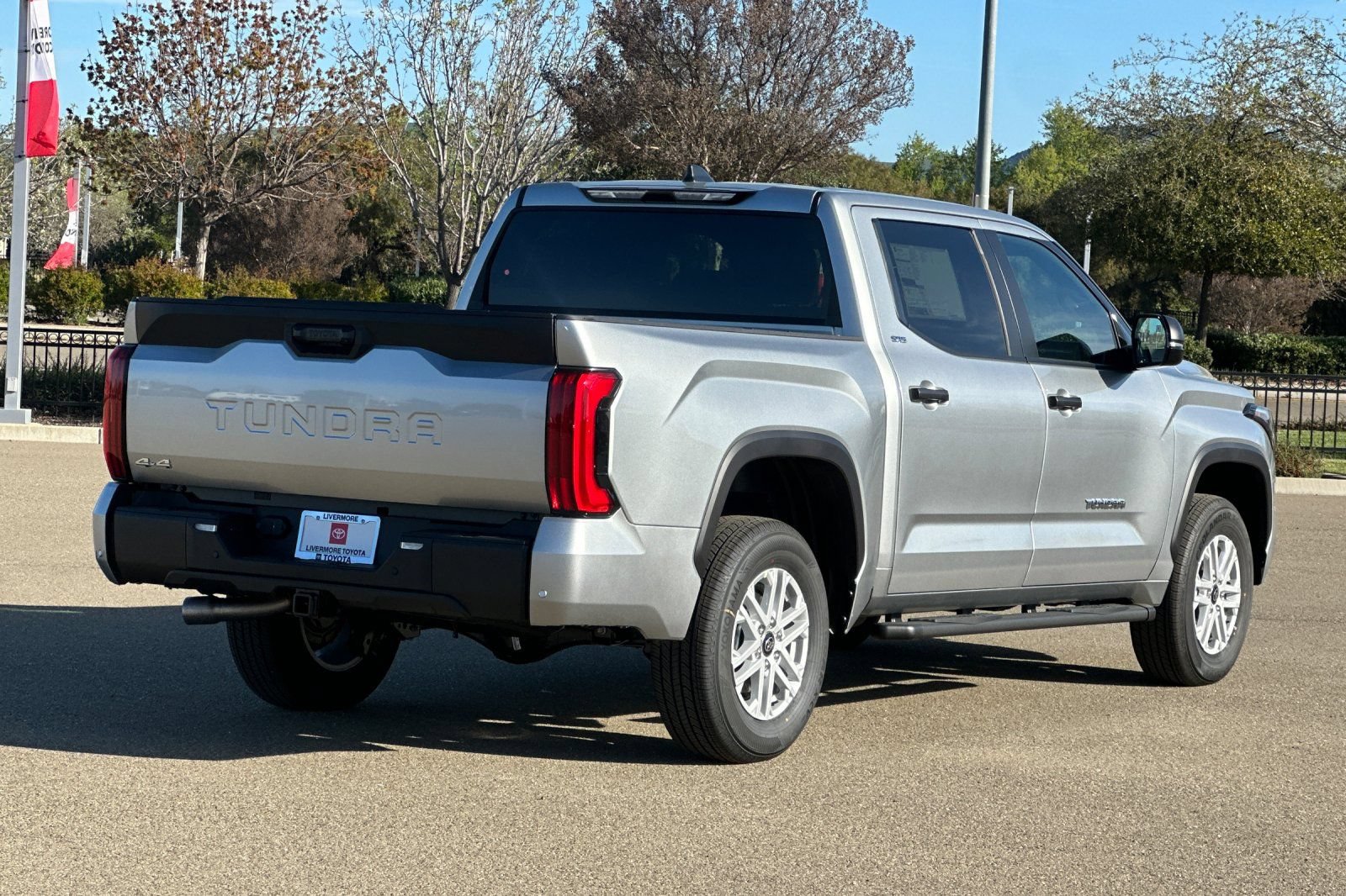 New 2026 Toyota Tundra SR5 AWD/4WD image 4