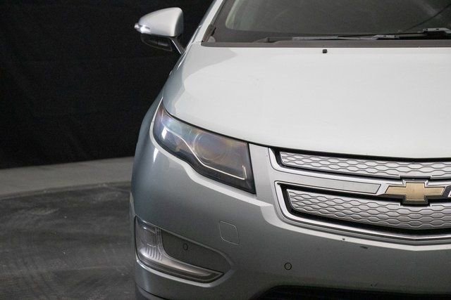 Used 2012 Chevrolet Volt Premium w/ Premium Trim Package image 5