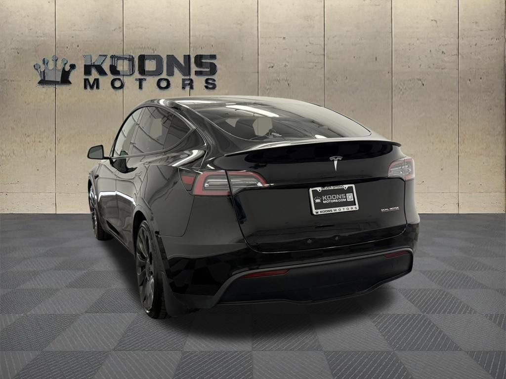 Used 2022 Tesla Model Y Performance AWD/4WD image 6