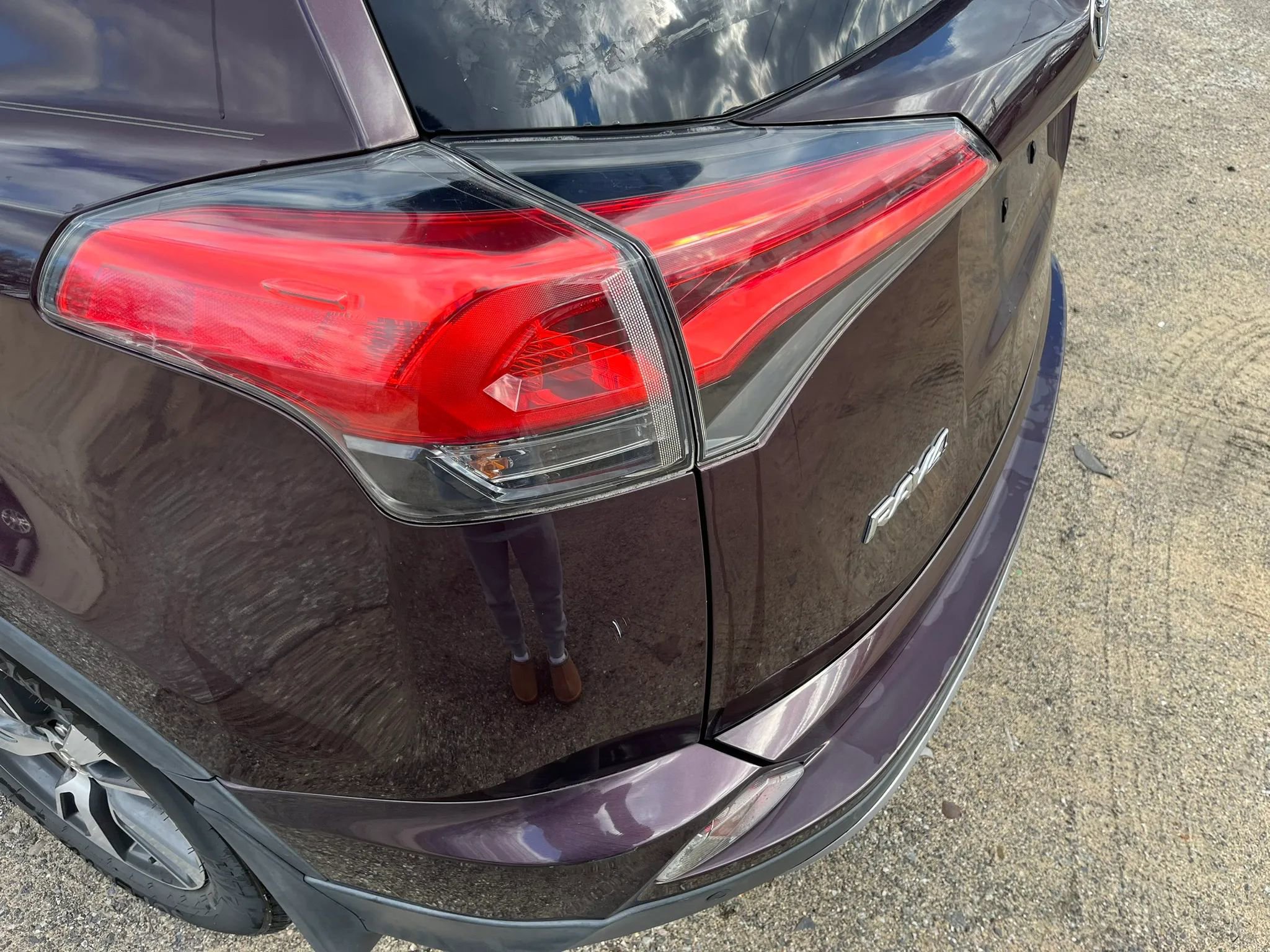 Used 2017 Toyota RAV4 XLE image 30