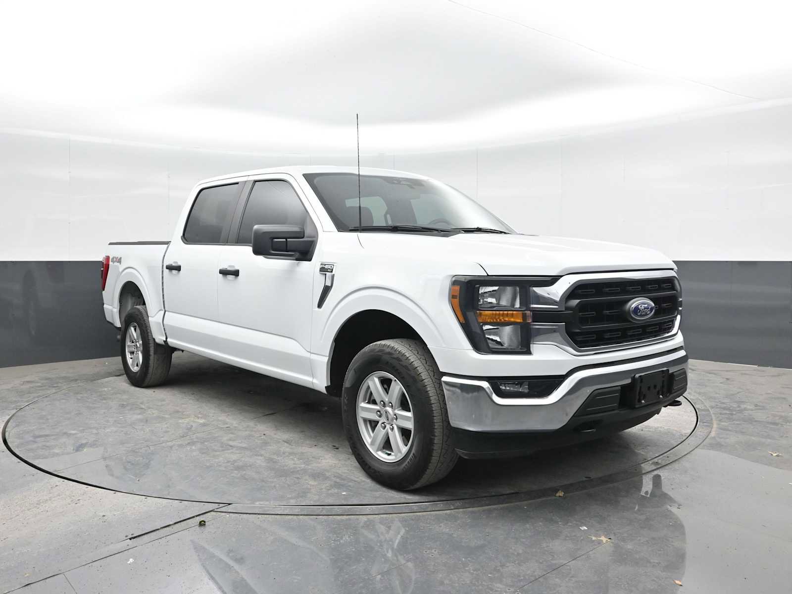 Used 2023 Ford F150 XLT image 6