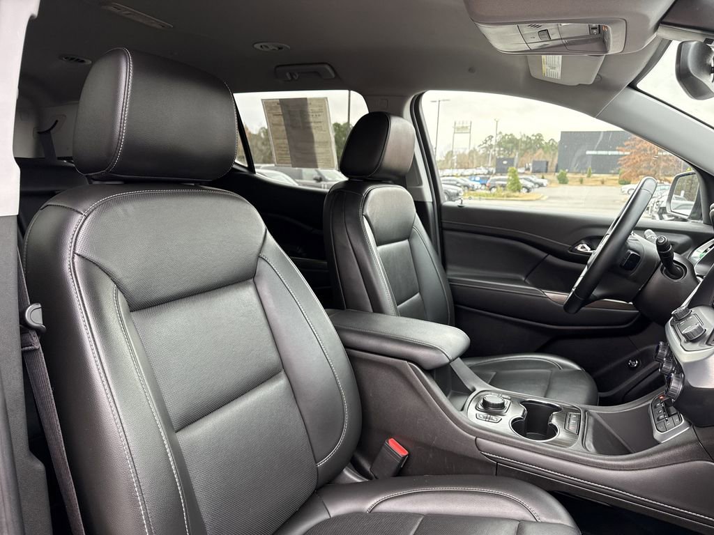 Used 2023 GMC Acadia SLT image 17