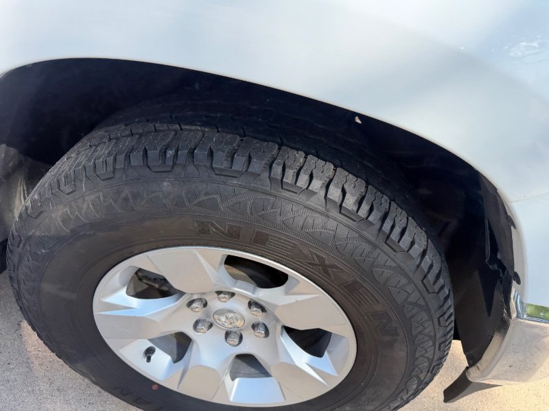 Used 2021 RAM 1500 Big Horn AWD/4WD image 17
