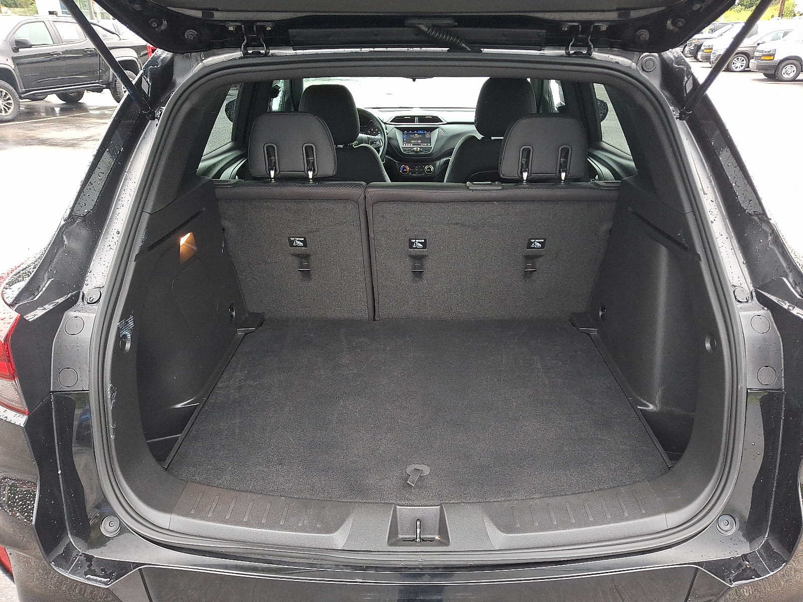 Used 2023 Chevrolet TrailBlazer RS AWD/4WD image 28
