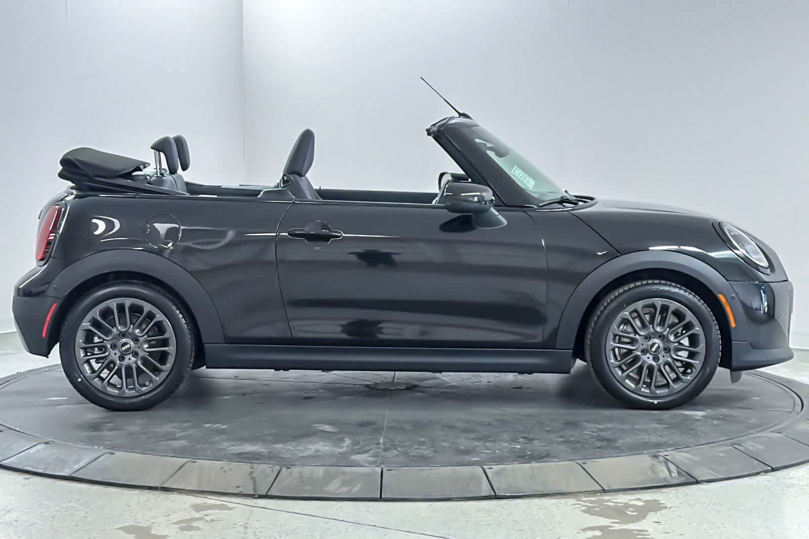 New 2026 MINI Cooper S FWD image 8