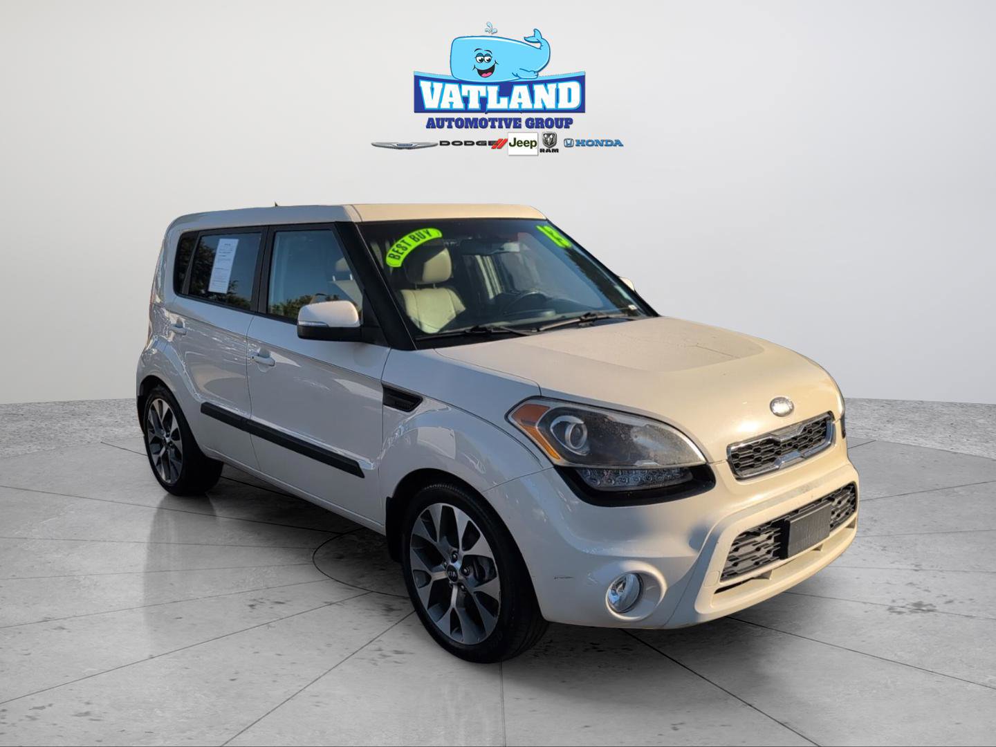 Used 2013 Kia Soul ! w/ Premium Pkg