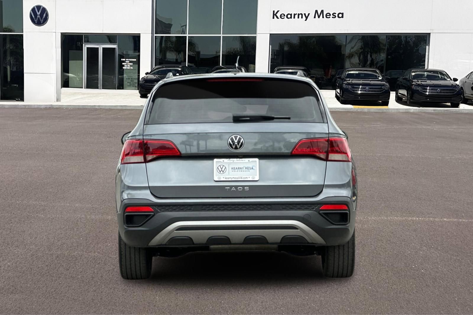 Used 2023 Volkswagen Taos S FWD image 5