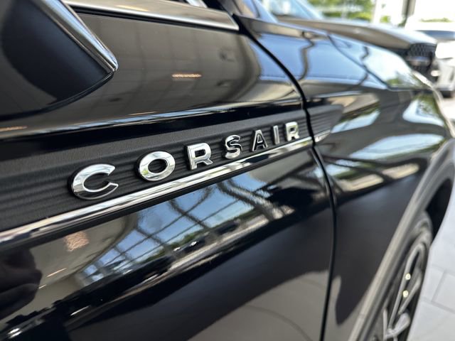 Certified 2023 Lincoln Corsair Reserve w/ Equipment Group 201A AWD/4WD image 7