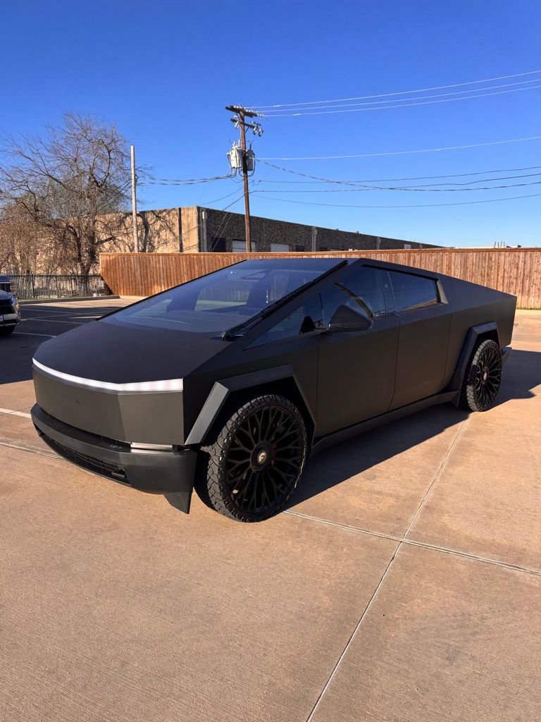 Used 2024 Tesla Cybertruck Cyberbeast image 3