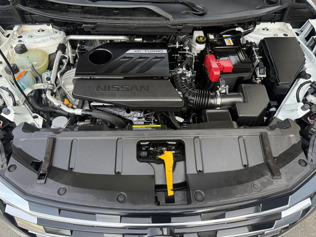 Used 2025 Nissan Rogue SV image 17