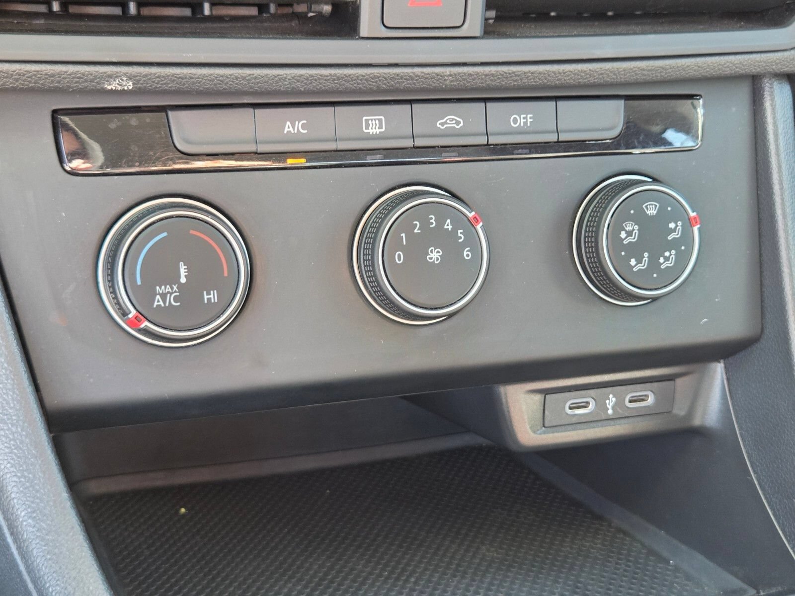 Used 2024 Volkswagen Jetta S FWD image 22