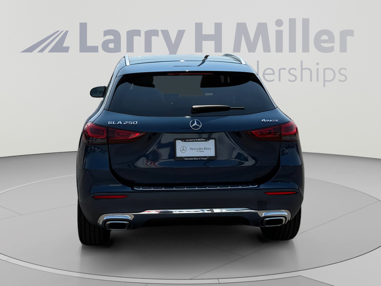 Certified 2021 Mercedes-Benz GLA 250 4MATIC image 4