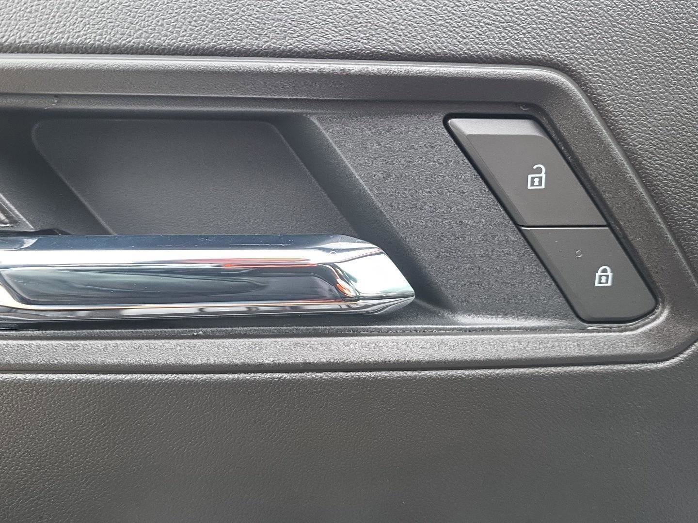 New 2026 GMC Canyon AT4 image 15