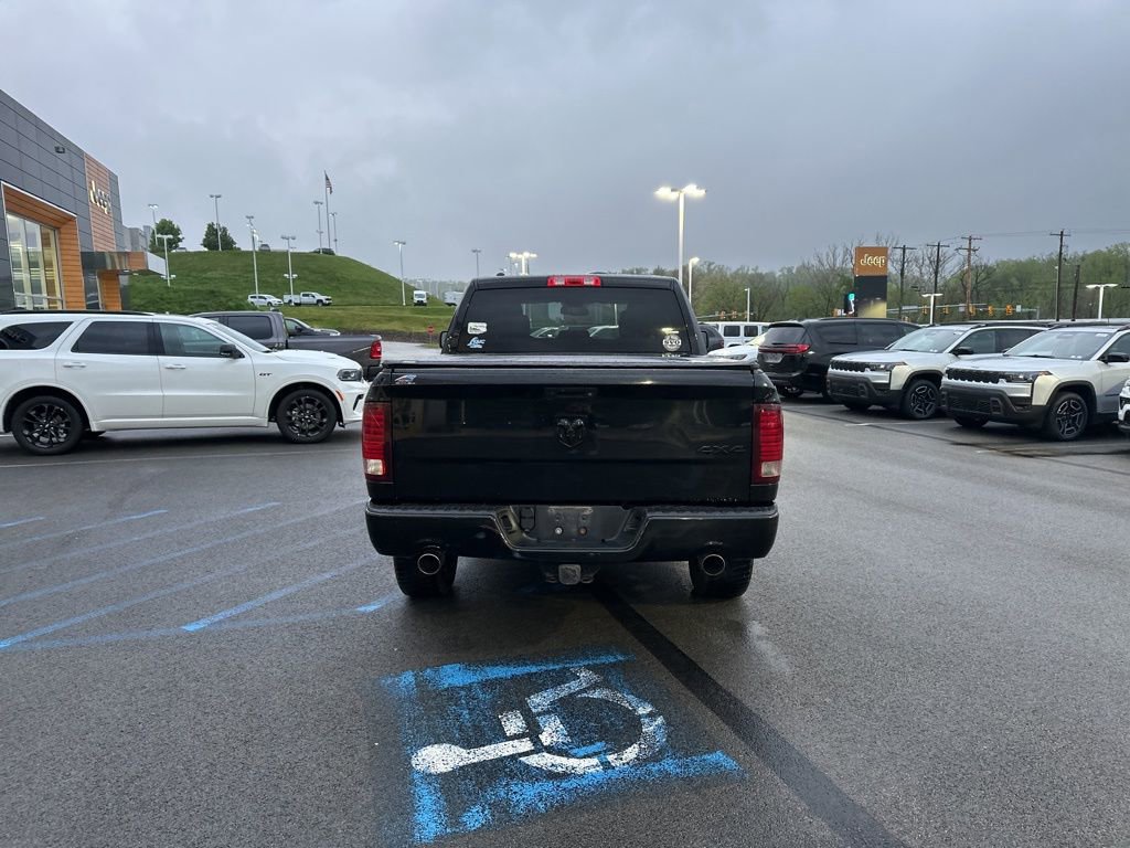 Used 2015 RAM 1500 Express AWD/4WD image 3