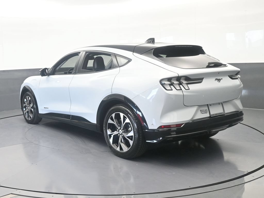 Used 2022 Ford Mustang Mach-E Premium RWD image 4