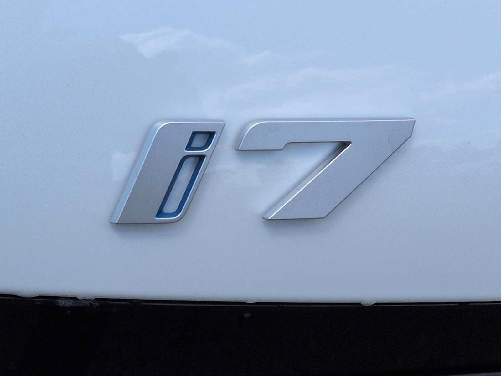 New 2026 BMW i7 xDrive60 w/ Executive Package AWD/4WD image 13