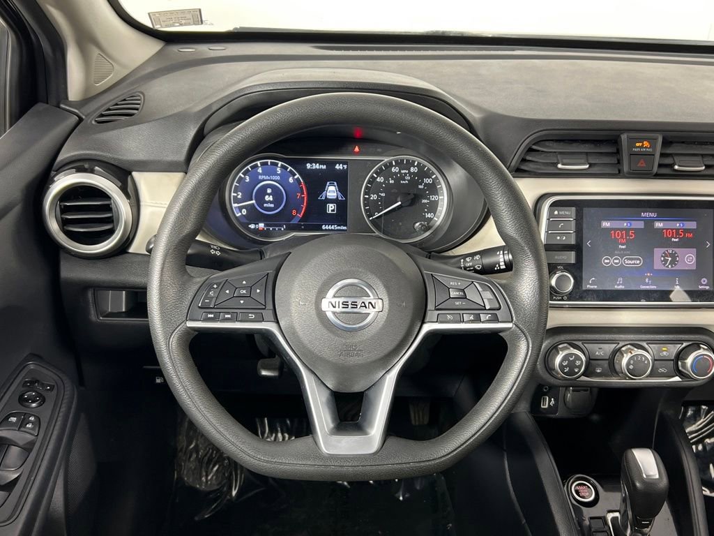 Used 2021 Nissan Versa SV image 7