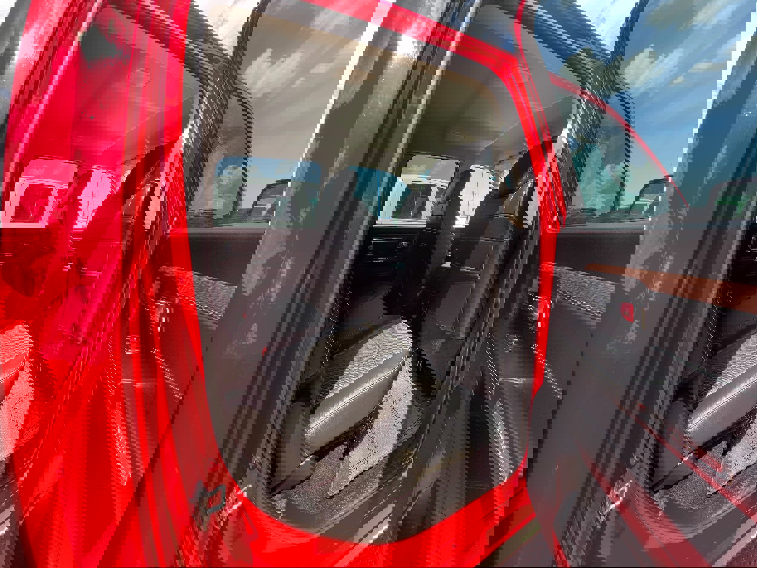 Used 2016 RAM 1500 Laramie w/ Convenience Group image 23