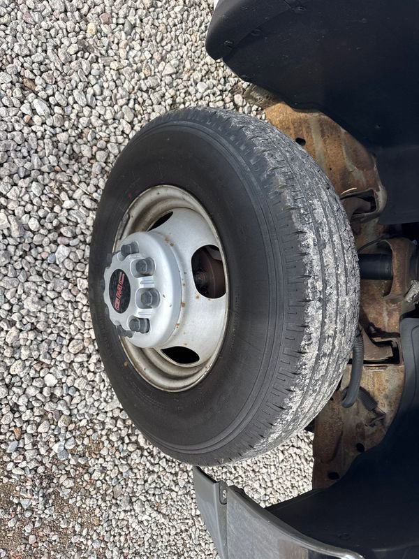 Used 2001 GMC Sierra 3500 SL image 14