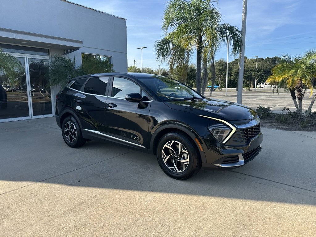 Used 2024 Kia Sportage LX
