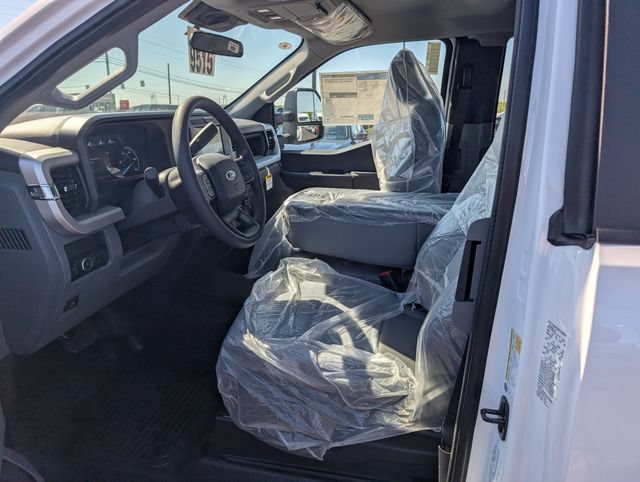 New 2026 Ford F250 XL w/ XL Chrome Package AWD/4WD image 13