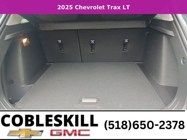 New 2025 Chevrolet Trax LT w/ Driver Confidence Package image 5