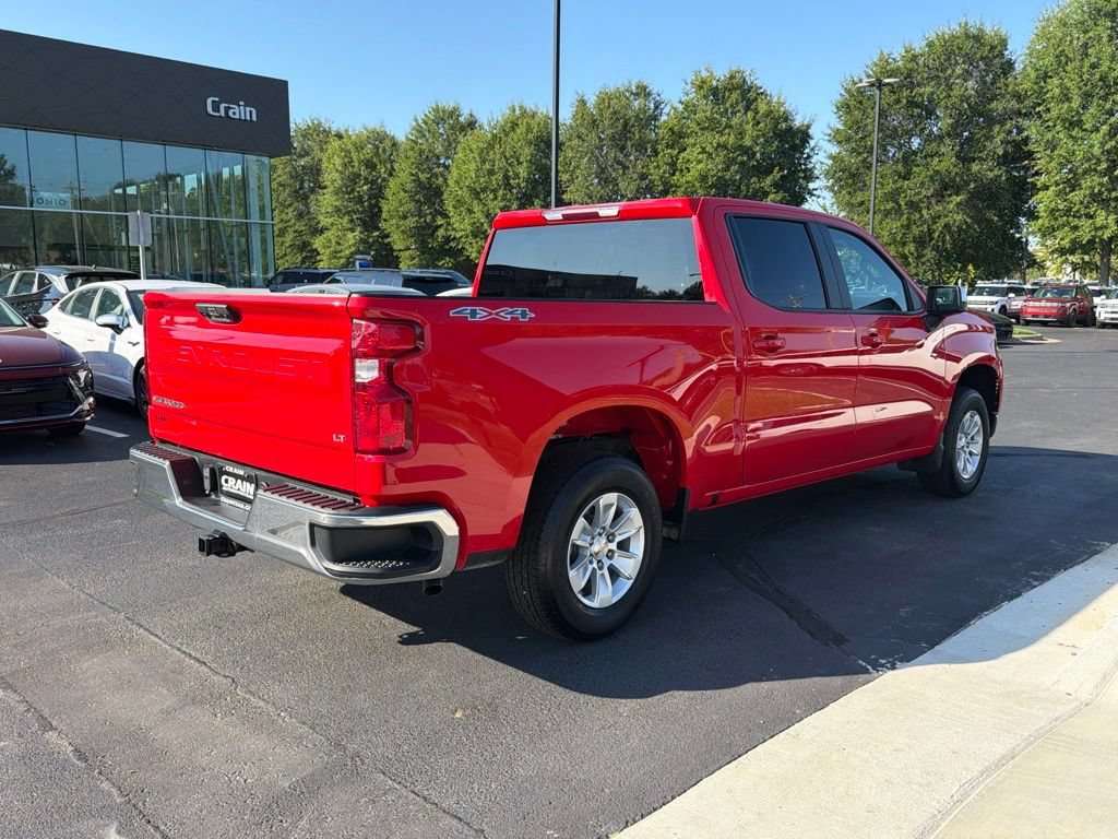 Used 2025 Chevrolet Silverado 1500 LT AWD/4WD image 9
