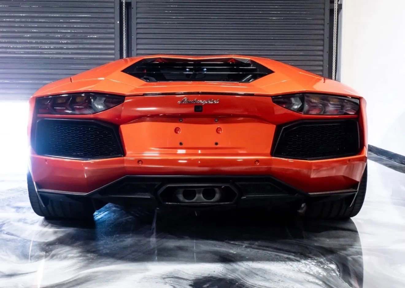 Used 2012 Lamborghini Aventador LP 700-4 image 7