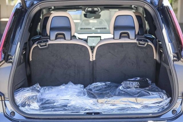 New 2026 Volvo XC90 T8 Ultra w/ Protection Package Premier AWD/4WD image 26