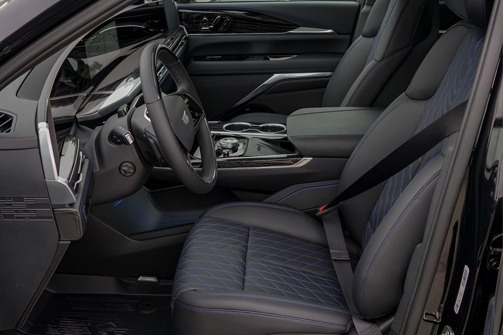 New 2026 Cadillac Escalade IQ Luxury 1 image 8