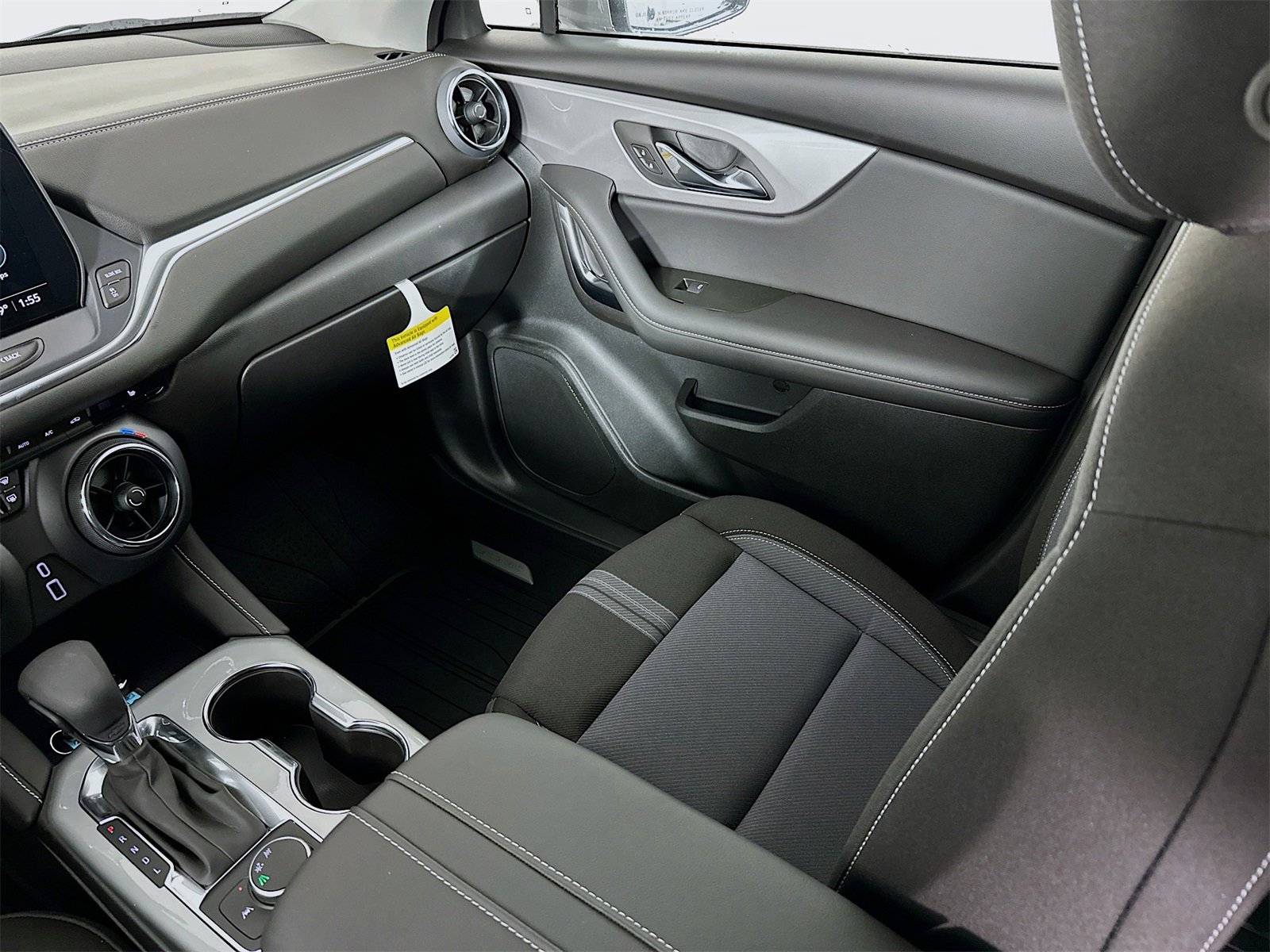 New 2025 Chevrolet Blazer LT w/ LPO, Floor Liner Package image 23