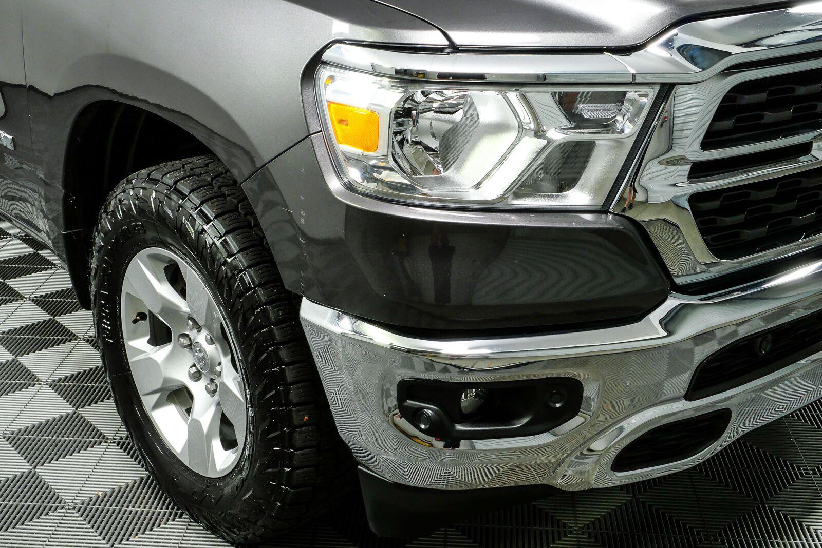 Used 2023 RAM 1500 Big Horn AWD/4WD image 35