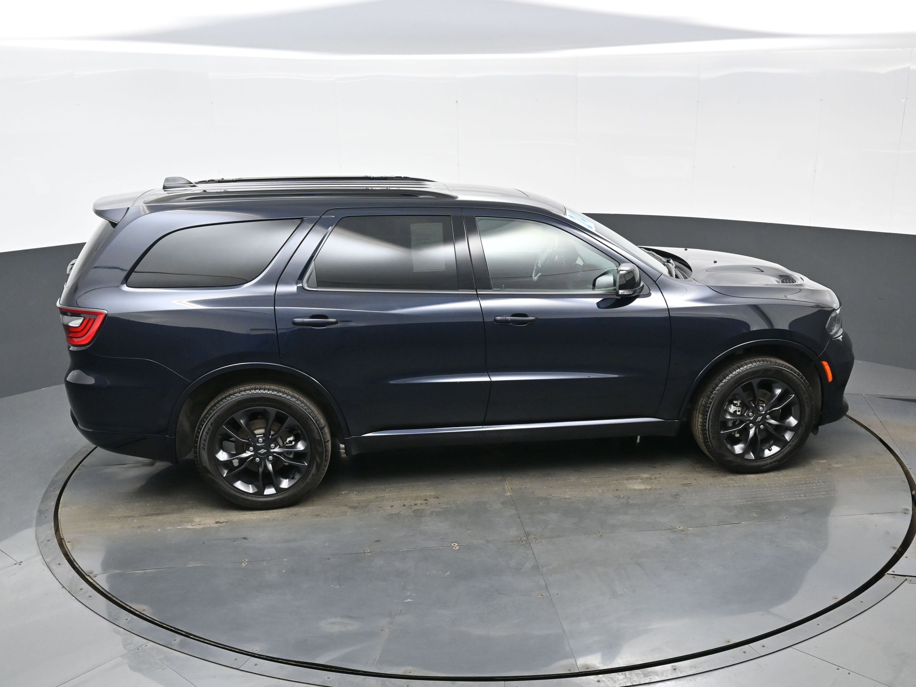 Used 2024 Dodge Durango GT image 39