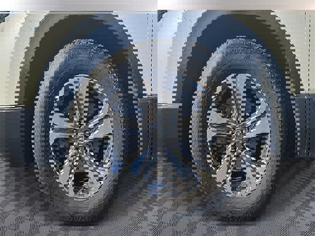 Used 2018 Honda CR-V LX image 6