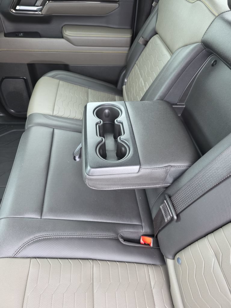 Used 2022 Chevrolet Silverado 1500 ZR2 w/ Technology Package AWD/4WD image 33