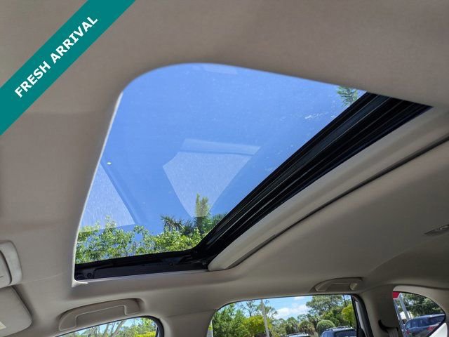 Used 2022 Honda CR-V Touring image 20