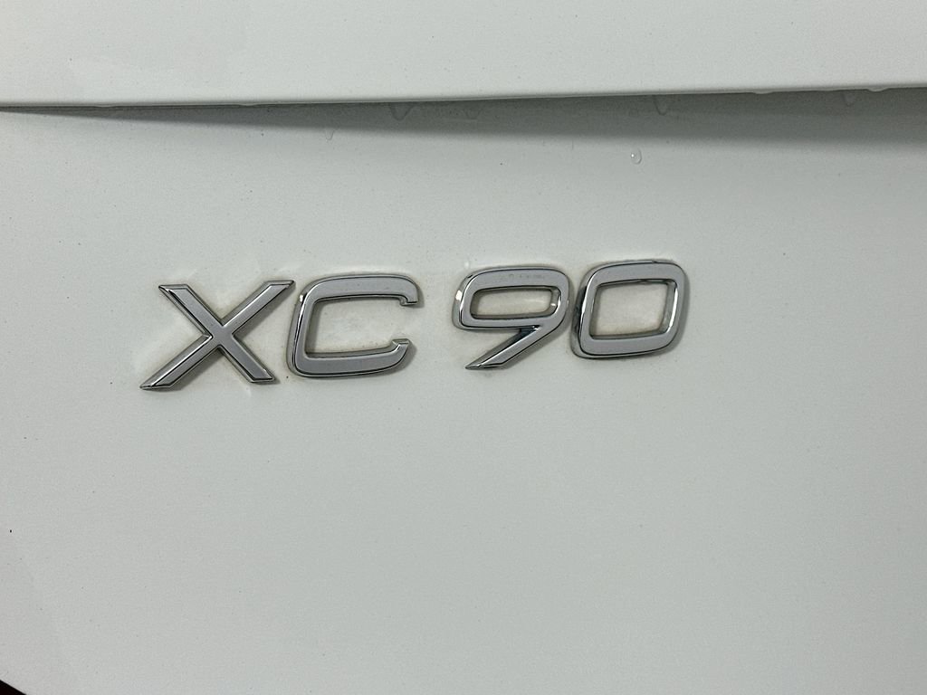 Used 2018 Volvo XC90 T5 Momentum w/ Momentum Plus Package FWD image 29