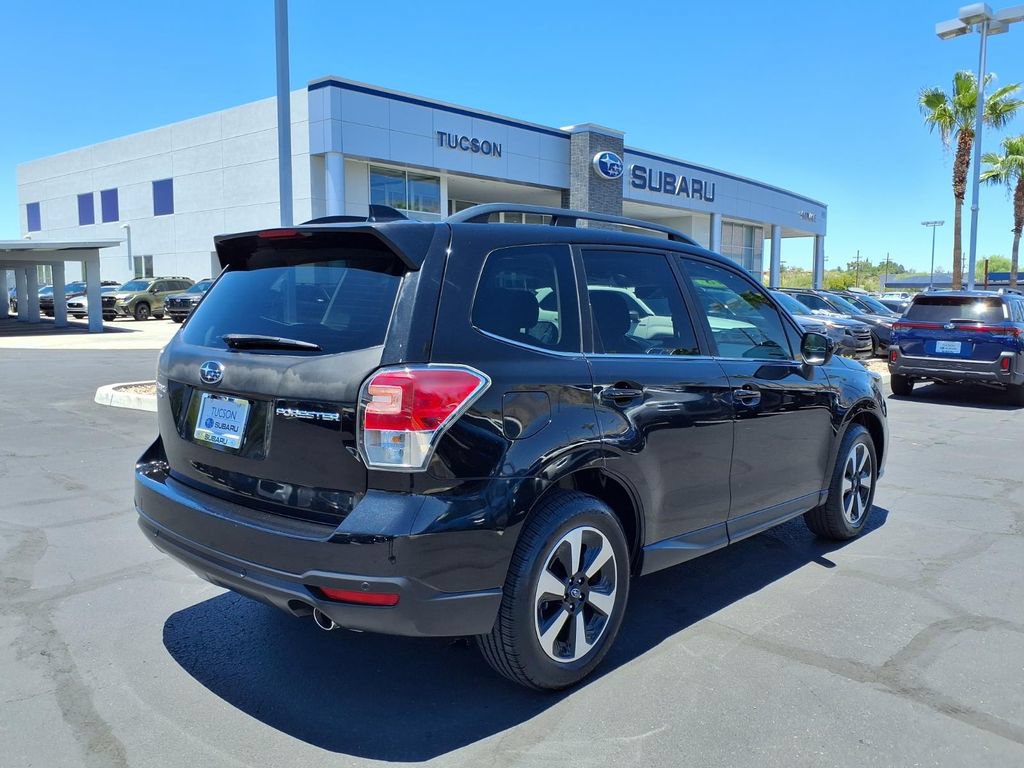 Used 2018 Subaru Forester 2.5i Limited AWD/4WD image 9
