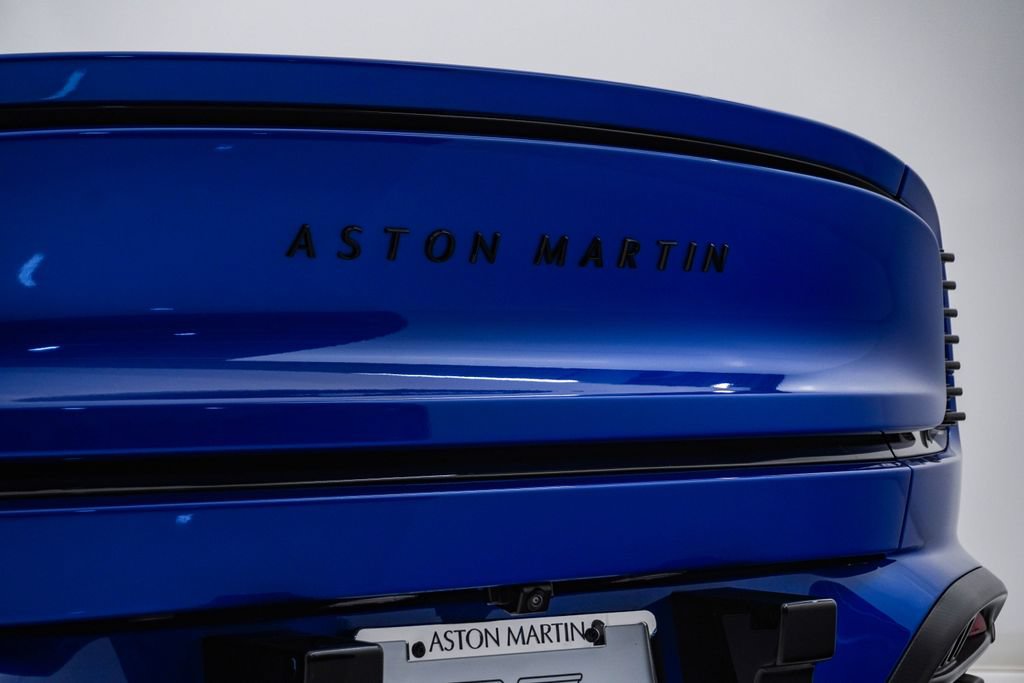 Used 2026 Aston Martin Vanquish Convertible RWD image 14