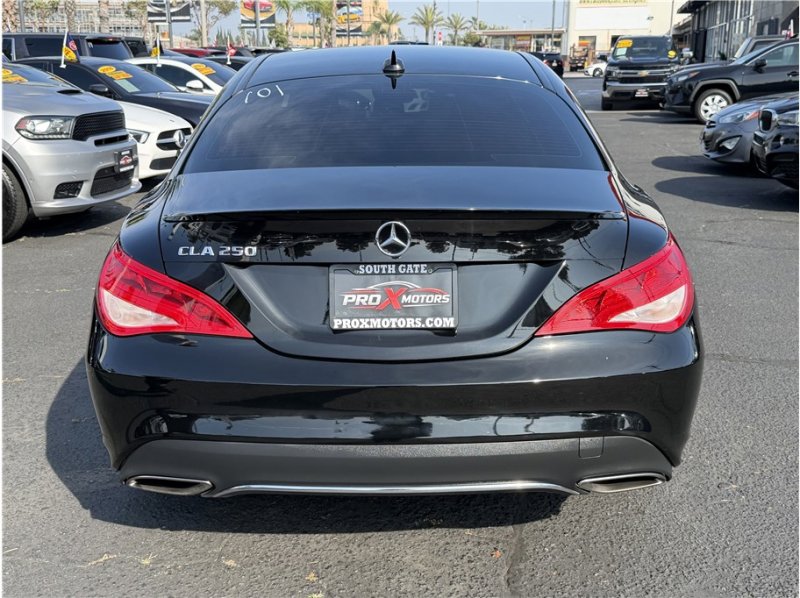 Used 2018 Mercedes-Benz CLA 250 image 5