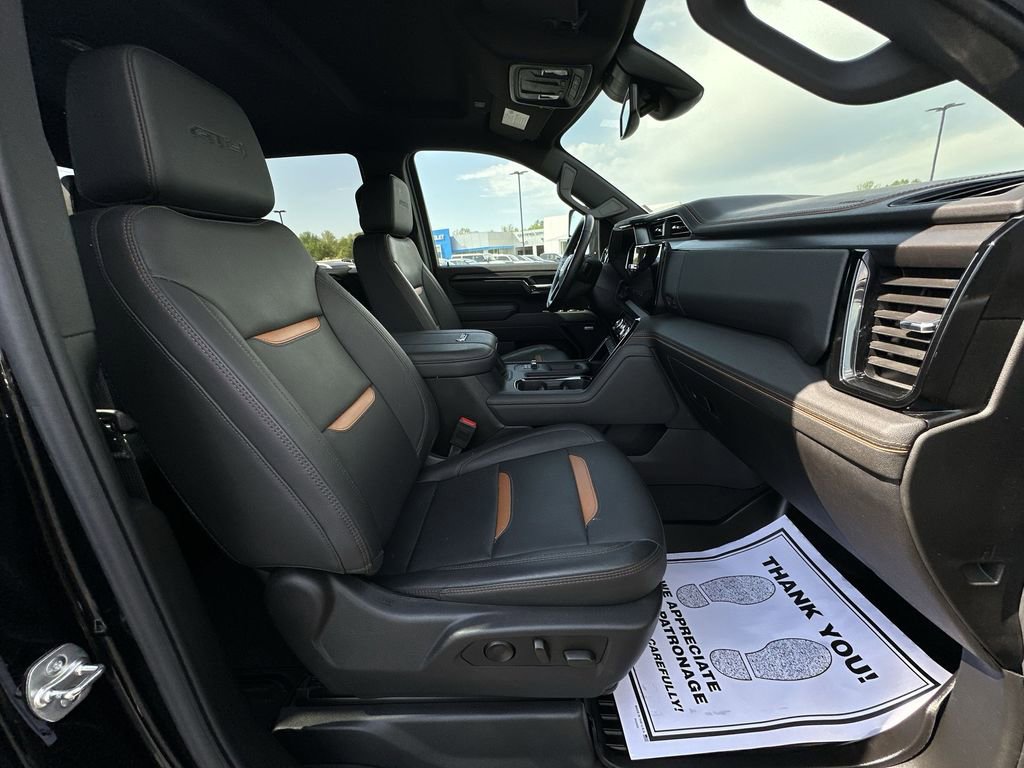 Used 2025 GMC Sierra 2500 AT4 AWD/4WD image 23