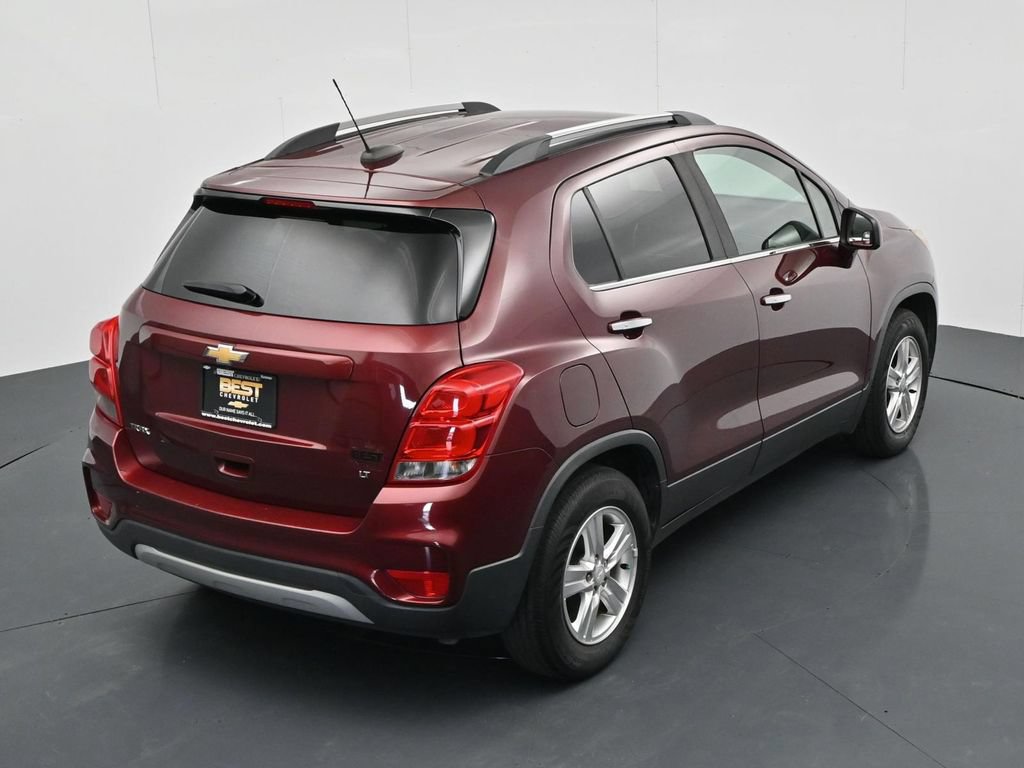 Used 2017 Chevrolet Trax LT w/ LT Convenience Package FWD image 24
