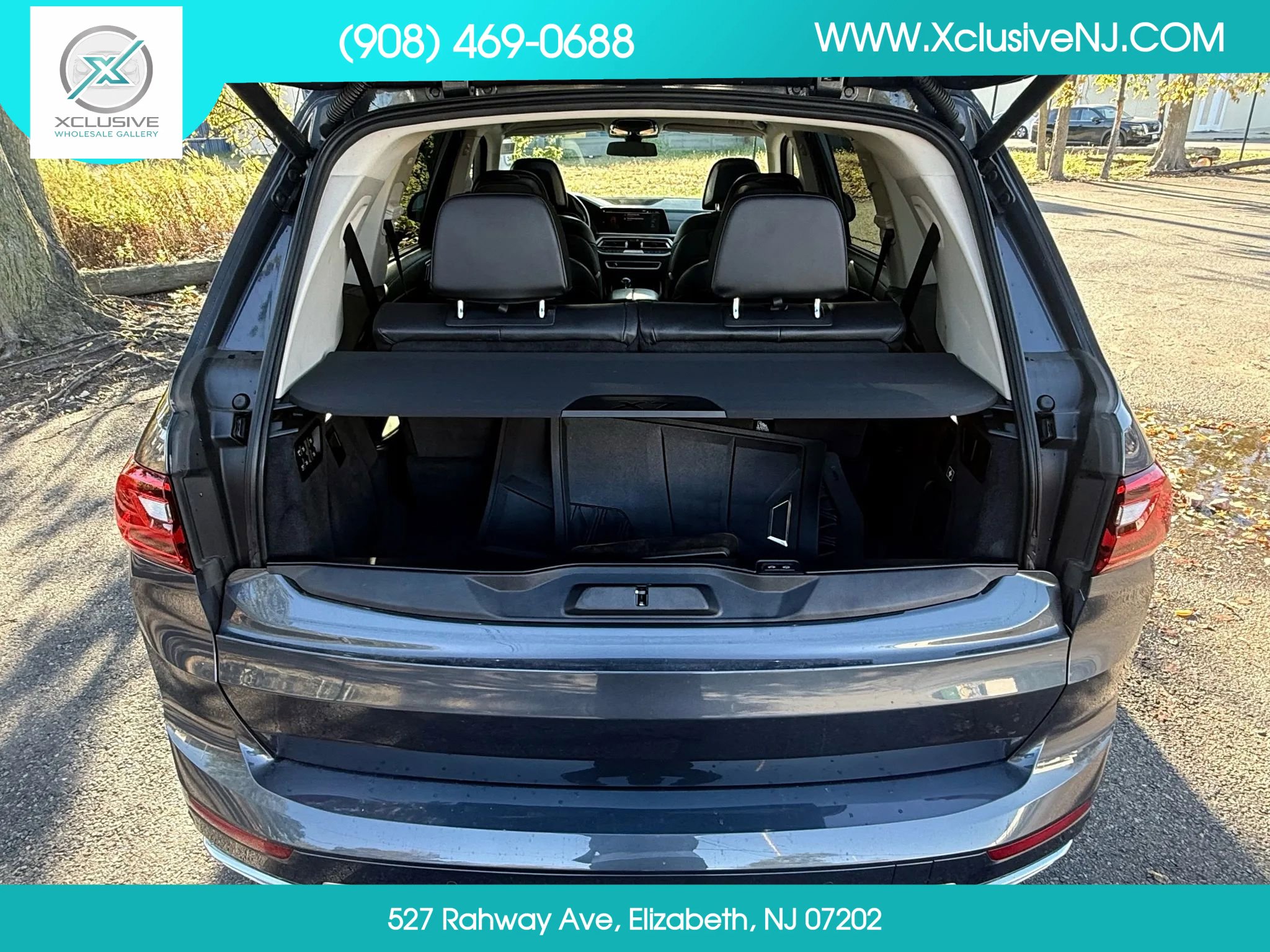 Used 2020 BMW X7 xDrive40i w/ Premium Package AWD/4WD image 28