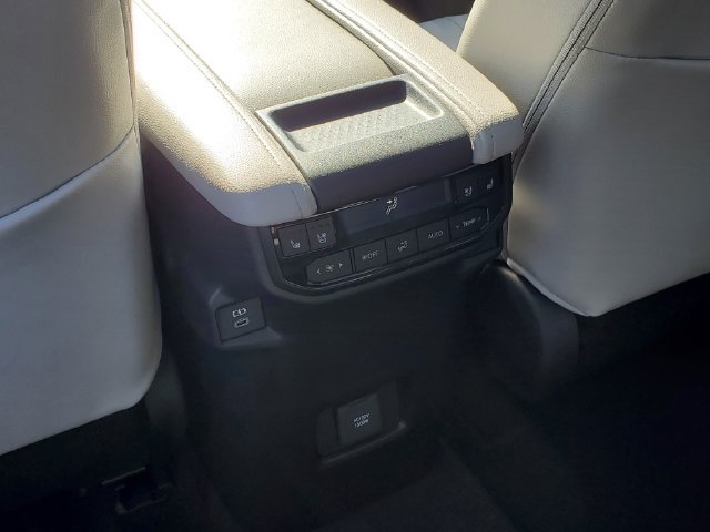 New 2026 Toyota Grand Highlander AWD Hybrid image 10