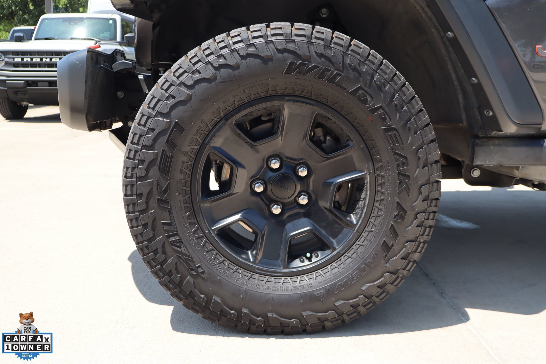 Used 2023 Jeep Gladiator Mojave w/ Trailer Tow Package AWD/4WD image 11