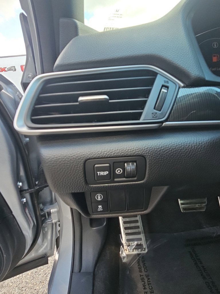 Used 2022 Honda Accord Sport image 15