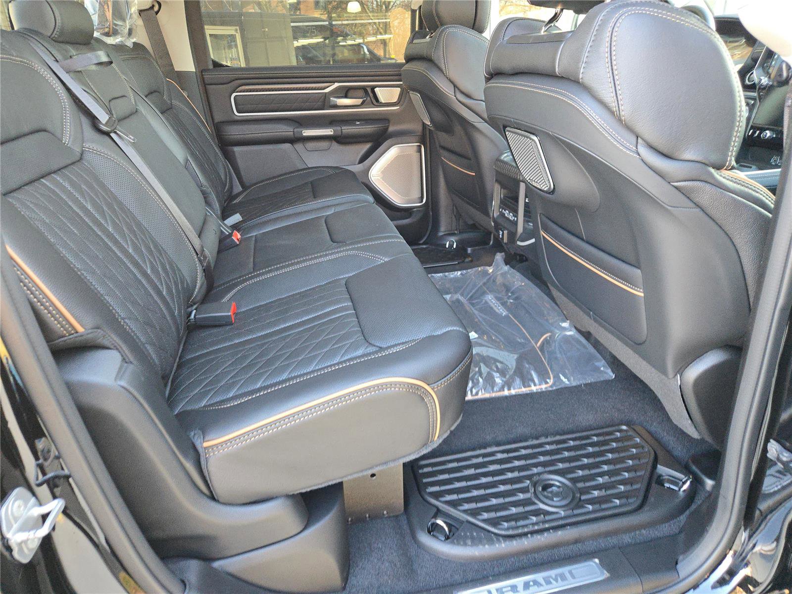 New 2026 RAM 1500 Tungsten w/ Trailer Tow Group image 9