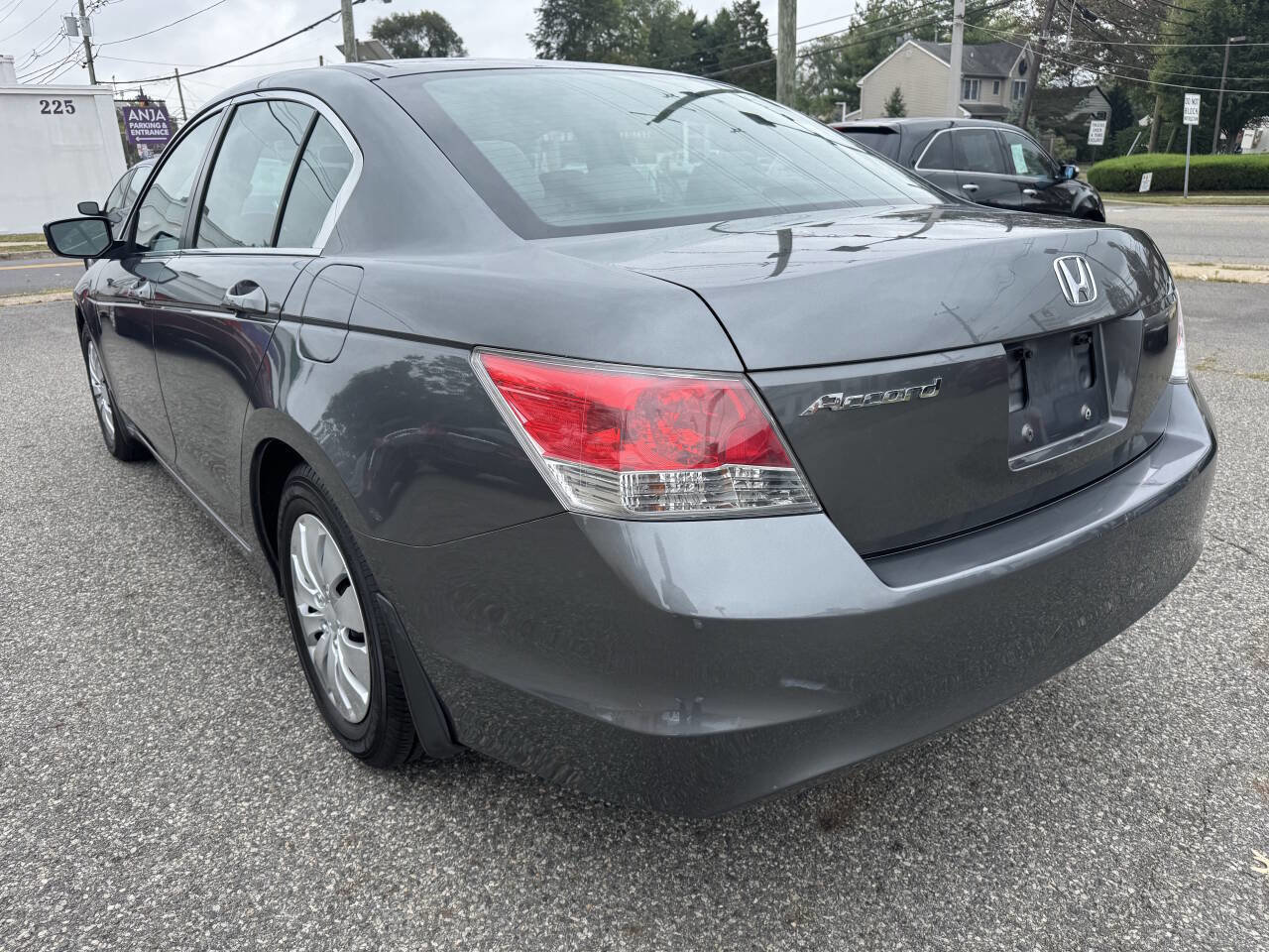 Used 2010 Honda Accord LX-P image 5