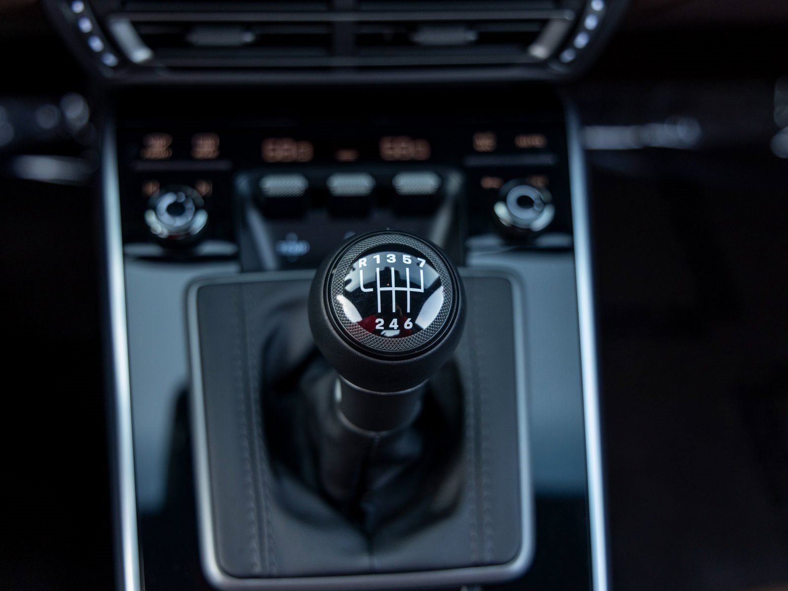 Certified 2024 Porsche 911 Carrera S image 38